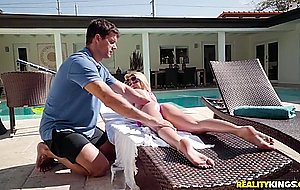 Riley star asks ramon to rub oil over her tight body