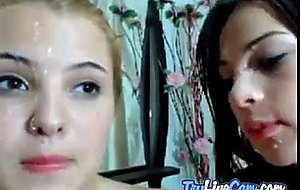 Wife penetrates hole at trylivecam