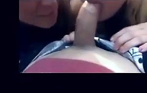Two teens sucking dig