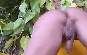 Gorgeous blonde cumming