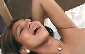 Small dicked ts gets amateur penetration