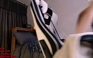 Hottest korean camgirl shows her body