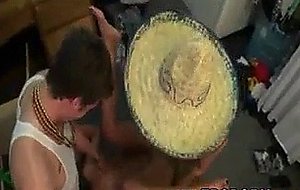 Amateur student gang bang