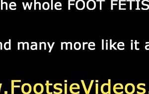 Blonde milfs feet spermed