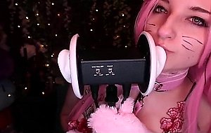 Sexy kitty lick