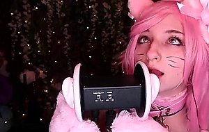 Sexy kitty lick