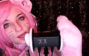 Sexy kitty lick