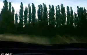 Amateur-great-blowjob-in-car