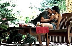 Smalltit amateur beauty dickriding outdoors 