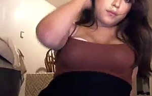 Another big cumshot by sydney
