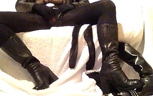 Cd leather slut