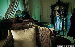 The MingeSlayer Bangs NOT StepSister! - GoT XXX