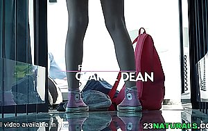 Poppy the Eurobabe makes Detour 4 Cock