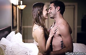 Dude brutally punish fucks and chokes his girlfriend