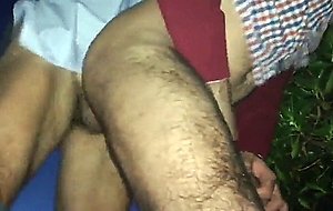 Mature married fucks me in the field maduro casad 