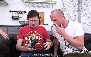 Skint lover lets randy mate to...