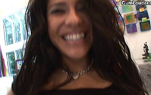 Stunning latina jenaveve superbe gets her mouth fucked