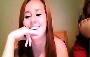 Redhead flashing honey body