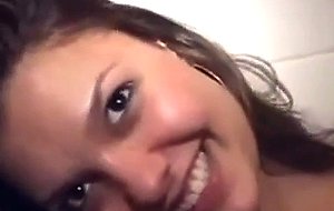 College slut doin it in the bathroom