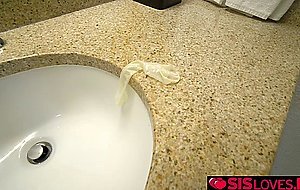 Tonys girthy cock fills up Abbies inexperienced pussy