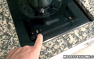 Deperate MILF Montse Swinger wants to get fuck