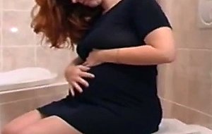 Beautiful pregnant mom 25 