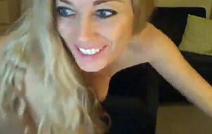 Busty blond vibrator inside her hd