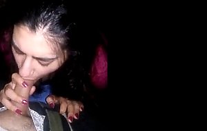 hot arab gf knows who to suck dick