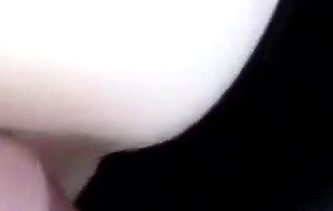 Baise en voiture
