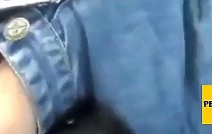 Baise en voiture