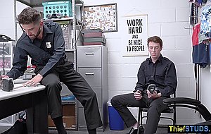 LP officer spending a boring day...