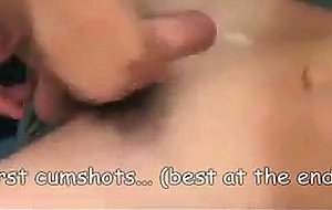Young Japan boy cumshots two times !