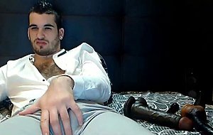 BULGE JEANS