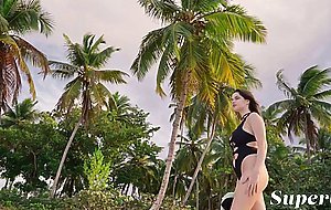 Lola johnson tropical beach