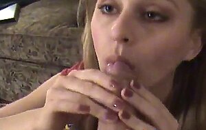 Amateur Blowjob & Huge Facial