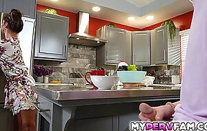 Stepmom twerks all over her stepsons cock