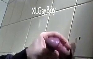 Berlin Junger geiler Boy blast am Glory Hole