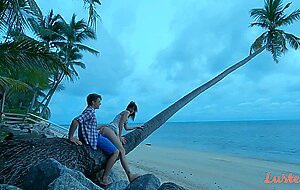 Lustery, e1260 boris and nicole sunrise quickie on the beach