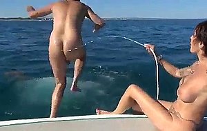 Une cougar au cap: baie des...