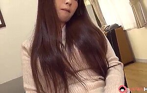 Japanese yui misaki masturbates...