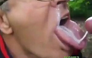 Outdoor Fun: Blowjob and Cum with a Sexy Man