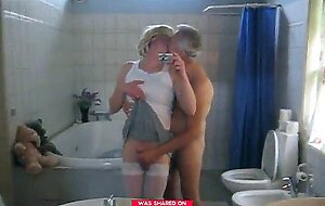 Older Man Gives Blowjob to Amateur Crossdresser