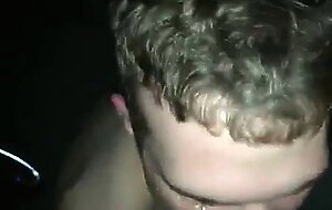 Bareback Amateur Blowjob with a Twink in the Garage