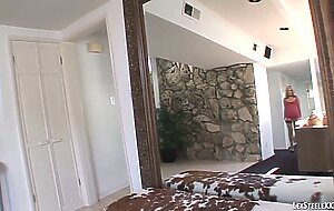 Sexy Chelsea Rae Got A Nice Ass!...