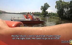HUNT4K. GFs vagina in the park