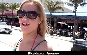 Amateur chick takes money for a fuck 21