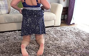 Aunt Judy's - Busty Mature BBW MILF Camilla Masturbates in Pantyhose