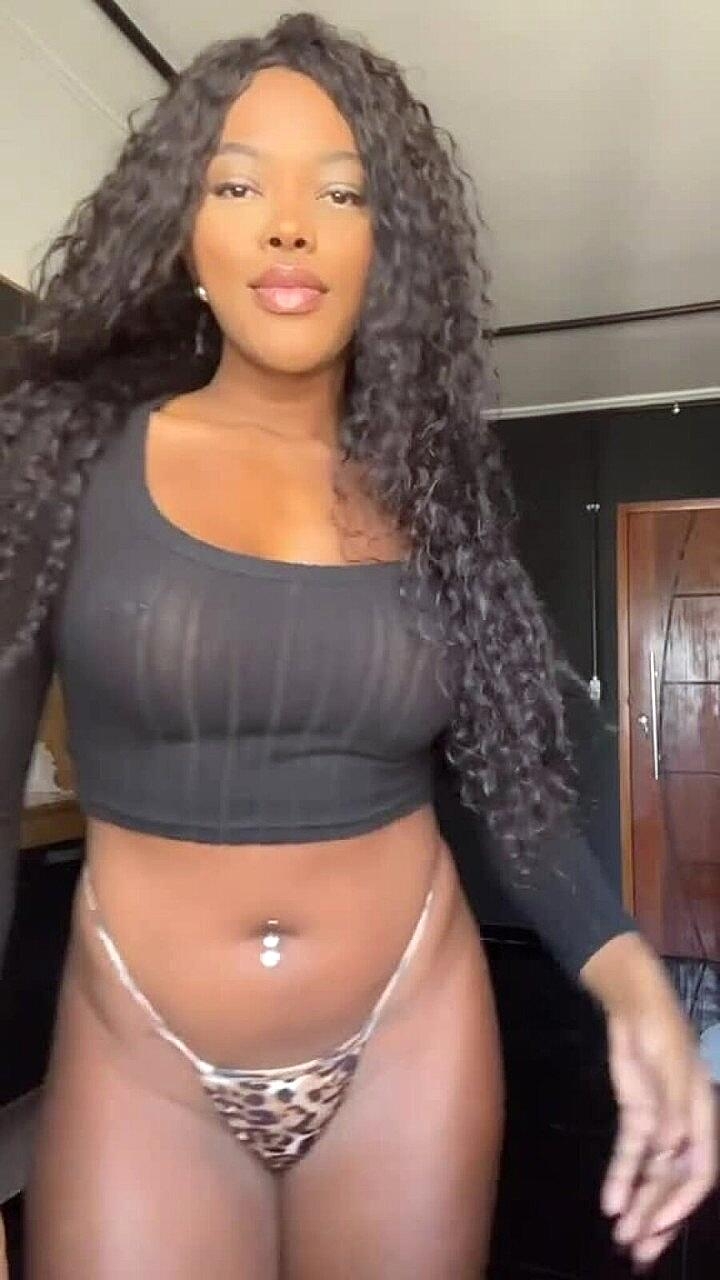 Exotic Latina Luana Flaunting Her Big Bubble Booty And Cleavage In A Solo Amateur, Babe, Beautiful, Latina, Sexy