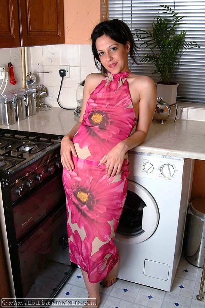 Brunette Amateur With Small Boobs Nicole Toys Her Sweet Muff In The Kitchen Amateur, British, Clothed, European, Pawg