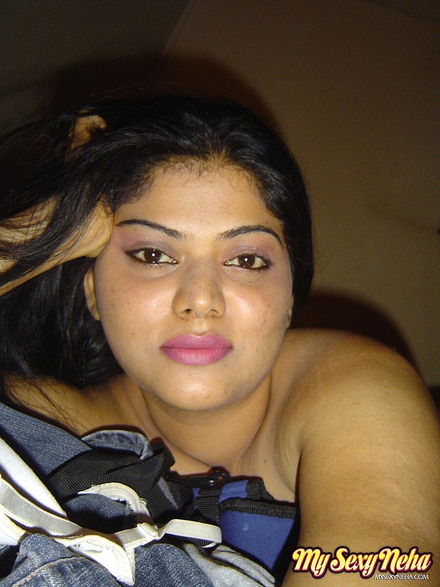 Indian female Neha uncovers big naturals and large areolas during self shots